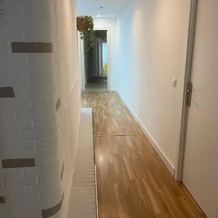 Gasthuis The Monkey 2*