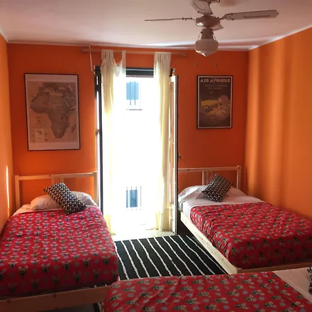 Gasthuis The Monkey 2*