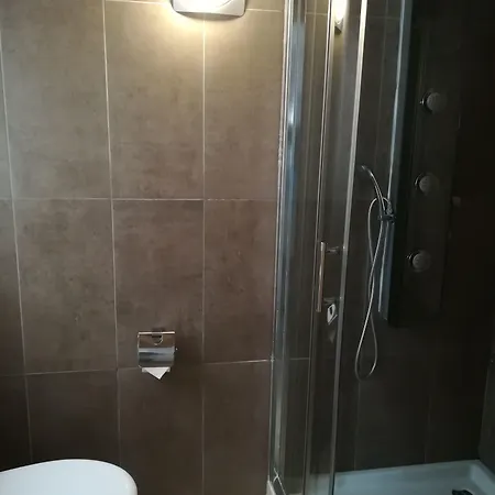 Gasthuis The Monkey Marbella