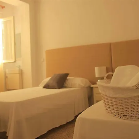 The Monkey Guest house Marbella