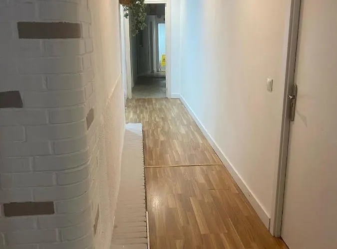 Gasthof The Monkey 2*