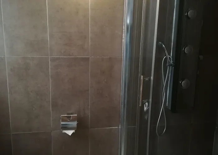 Pensión The Monkey Marbella