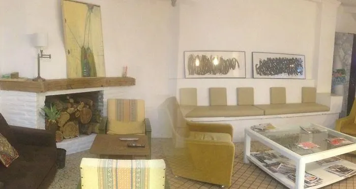 Pensión The Monkey 2*