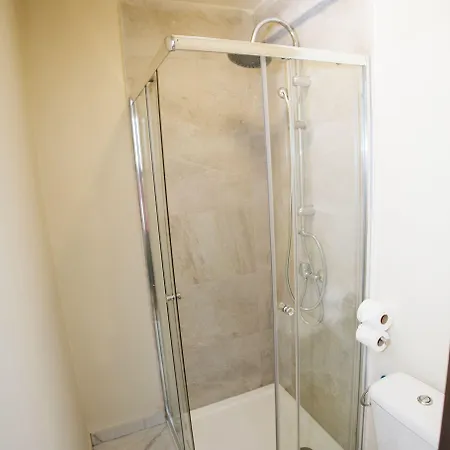 The Monkey Affittacamere 2*